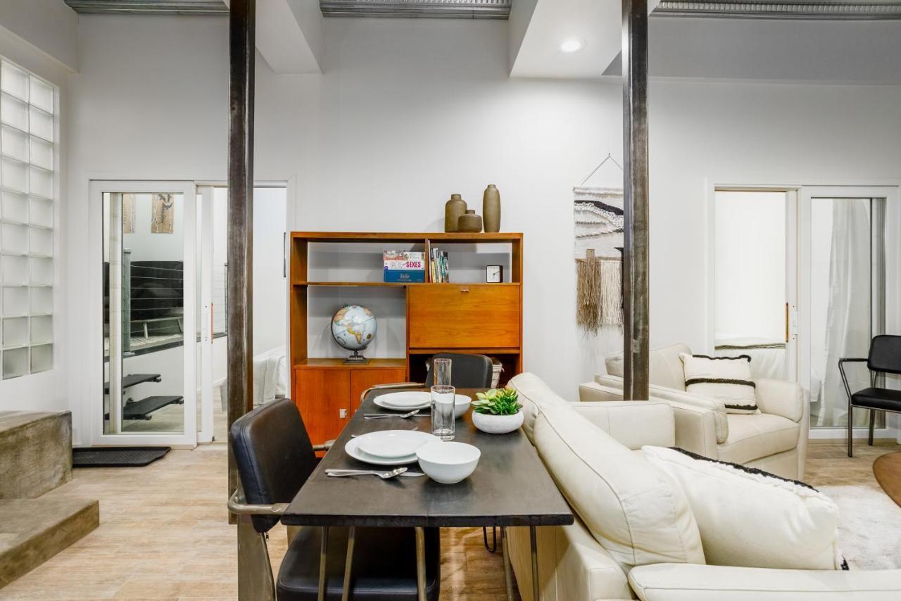 Вилла Downtown Contemporary Cove Анкоридж Экстерьер фото
