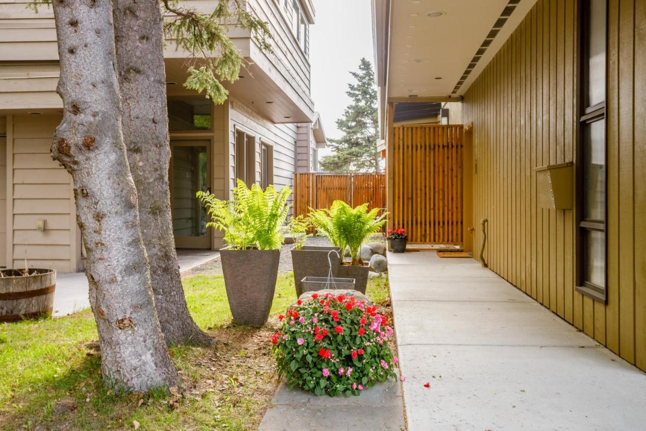 Вилла Downtown Contemporary Cove Анкоридж Экстерьер фото