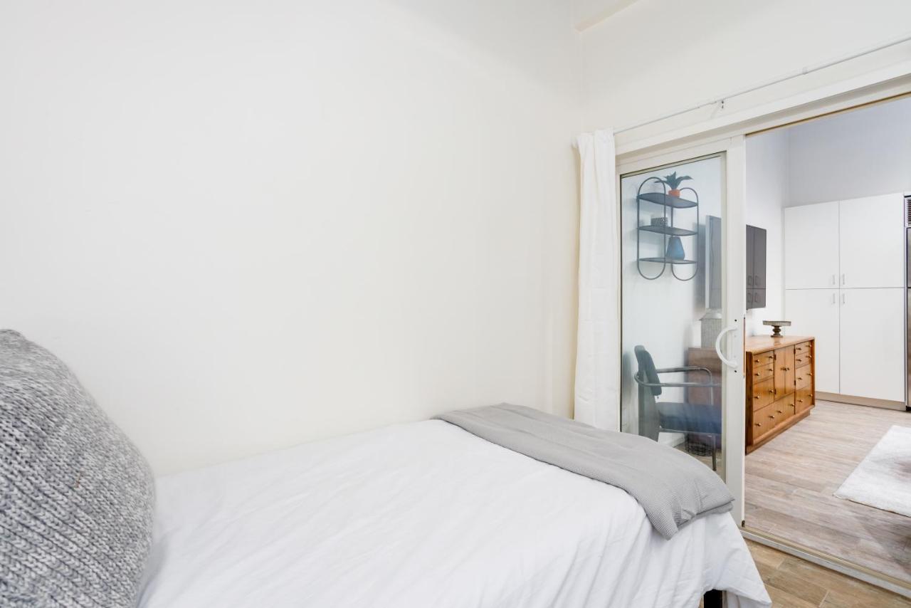 Вилла Downtown Contemporary Cove Анкоридж Экстерьер фото